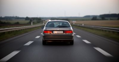Na S17 kierowca jechał 213 km/h i dostał dwa mandaty